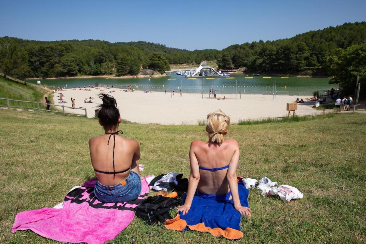 Confort ! Calme, Climatisation, Piscine, Parking Gratuit, Grande Terrasse, Netflix, Wifi Apartment