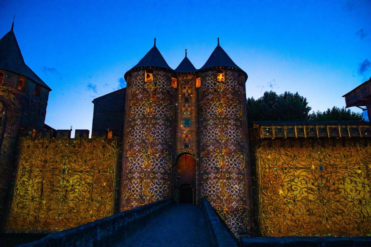 Confort ! Calme, Climatisation, Piscine, Parking Gratuit, Grande Terrasse, Netflix, Wifi Carcassonne