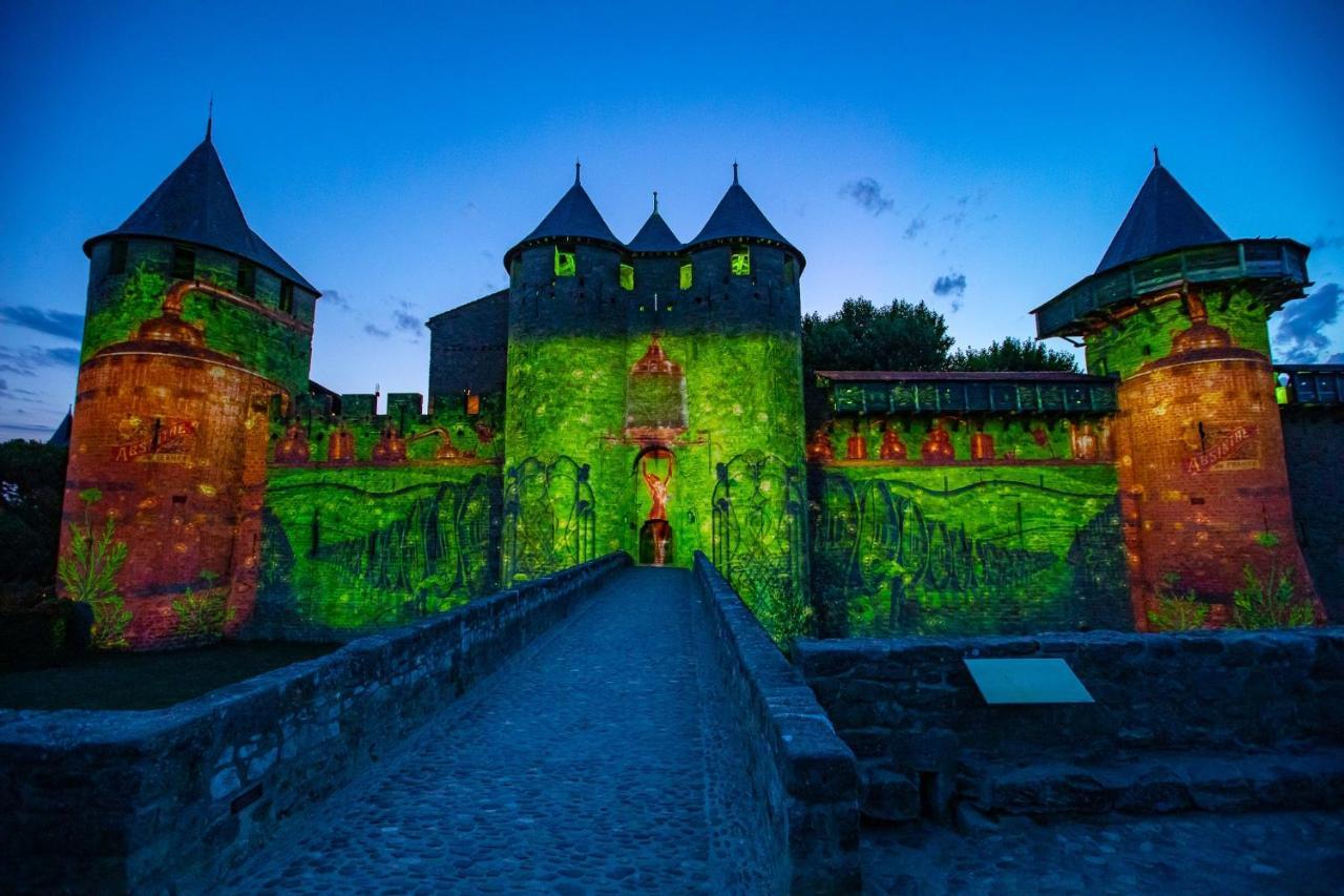 Confort ! Calme, Climatisation, Piscine, Parking Gratuit, Grande Terrasse, Netflix, Wifi * Carcassonne